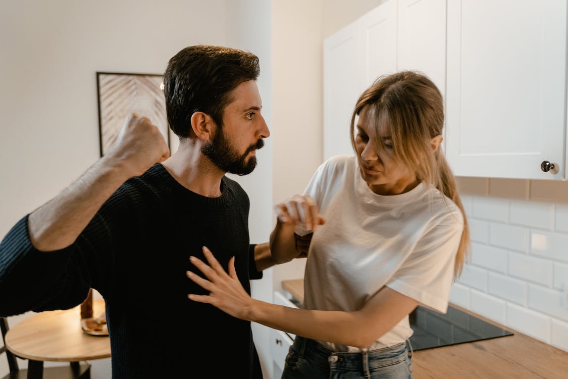 Vos voisins se disputent violemment? Composez le 117